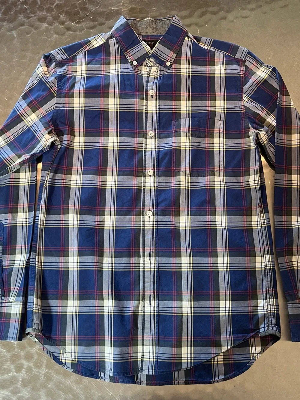 J.Crew Men’s 4 Shirt Bundle – Plaid Gingham & Solid Button Downs Size SMALL